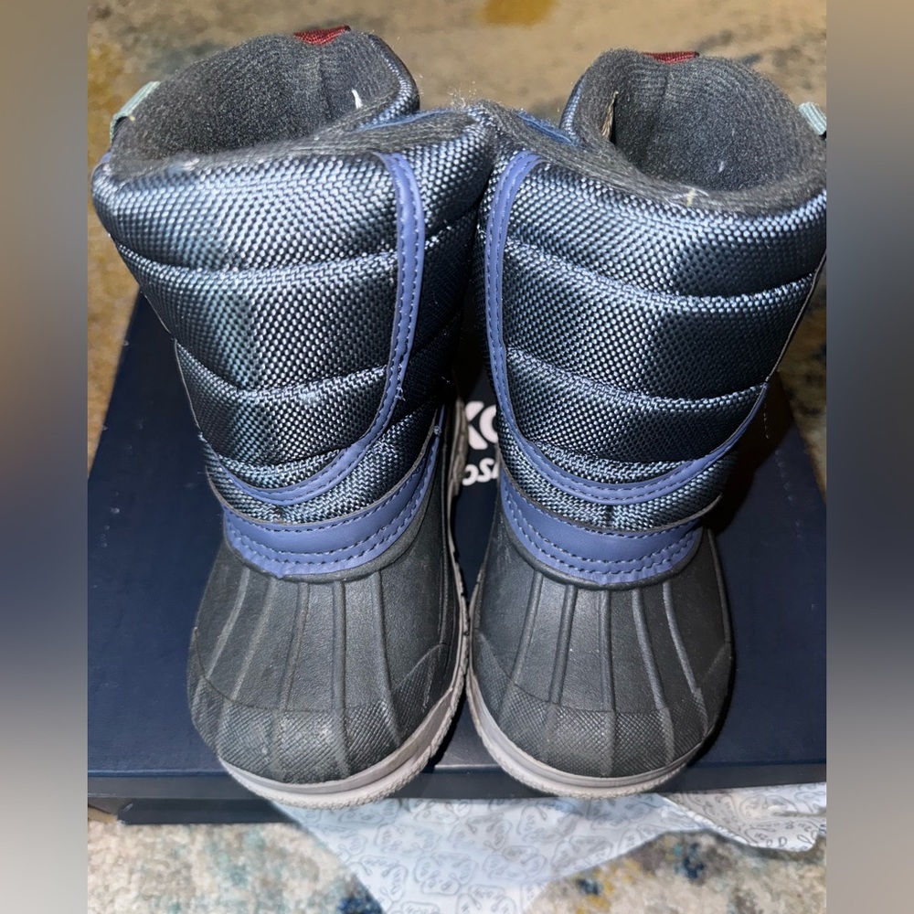 Toddler boy OshKosh Winter boots